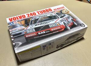 ボルボ240ターボ ’86 マカオギアレース　‘85インターTEC 選択式　1/24スケール 未組立