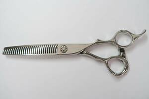 Bランク【HAYASHI SCISSORS ハヤシシザーズ】 V-Thinning V-27RW-αH-5.7 セニング 美容師・理容師 5.7インチ 右利き 【中古】:H-8332