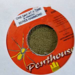 Three Blind Mice Riddim Single 2枚Set from Penthouse Beres Hammond Tony Tuff