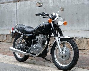 恐らく1987年式 SR400 キャブ車 1JR 美車 走行距離3700km ライトカスタム 車検24年11月