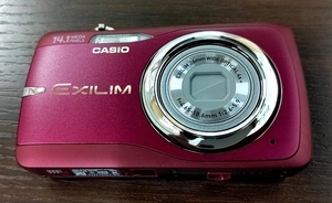 #19707 未使用☆保管品【 CASIO EXILIM EX-Z550 14.1 MEGA PIXELS 】カシオ / 元箱付 / 現状品 /