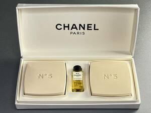 中古　新品同様　CHANEL シャネル No5サヴォンa No5オードゥトワレットa 石鹸・香水セット ０１ｂ