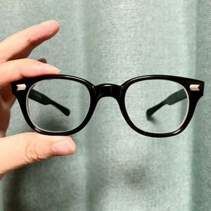 アメリカンオプティカル　AO JAGUAR BLACK size 46/23 ビンテージ　メガネ 推定1960年代　AMERICAN OPTICAL 刻印
