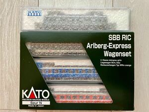 KATO★スイス連邦鉄道【新品未走行】H10172SwissRe620形電気機関車＋K23000. SBB RIC客車ArlbergExpress 3両セット