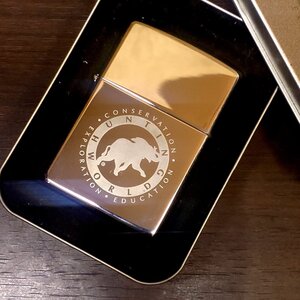 【侍】HUNTING WORLD ハンティングワールド 2000年製 牙の無い小象モチーフ ZIPPO ジッポー オイルライター ケース付 20=25