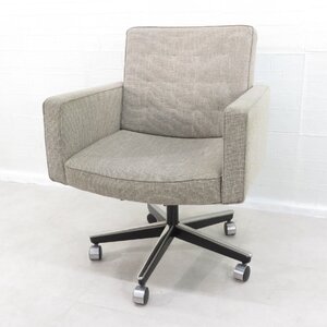 Knoll ノル ラウンジチェア ベージュ ゲストチェア アームチェア 商空間 リビングチェア ファブリック EG14090-1 中古オフィス家具