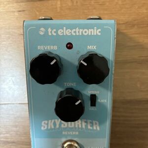 tc electronic リバーブ SKYSURFER 、SPRINGが最高&PLATE&HALLの選択可能 、tcらしい明るめ傾向の残響音です【送料無料】