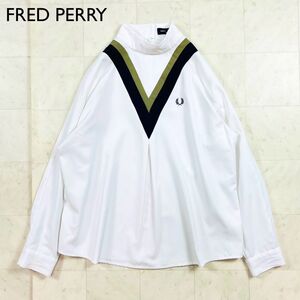 mJ104　FRED PERRY フレッドペリー　WOVEN SHIRT モックネックプルオーバーシャツ　月桂樹　刺繍　ロゴ　ライン　ホワイト　白