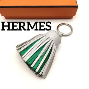 HERMES エルメス カルメン トリコロール チャーム キーホルダー バッグ