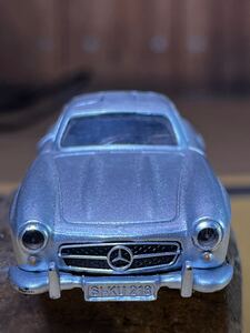 si-ku218 ミニカー　MERCEDESBENZ　300SL