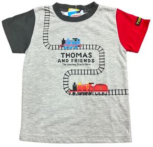 即決★新品タグ付トーマスフレンズ きかんしゃトーマス★線路を走るトーマスたち プリント 半袖Tシャツ★110cm 5-6才 ￥1650