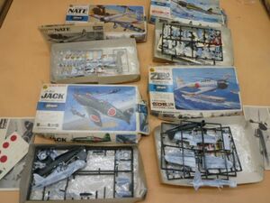 ハセガワ　１/72　雷電21型/三菱零式戦闘機ゼロ戦22型/ゼロ戦21型/中島97式戦闘機甲/乙型　プG　　送料無料 管ta　　22JUN