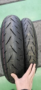 ダンロップ　GPR-300　　１１０/７０R17　　１４０/７０R17　CBR250RR NINJA250 YZF-R25 新車取り外し