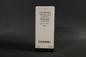 未使用 シャネル CHANEL レ ベージュ タン ベル ミン イドゥラタン BR12 ファンデーション SPF25 PA++ 未使用品