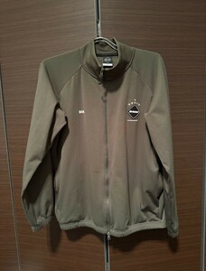 美品　F.C.R.B　F.C.Real Bristol　PDK JACKET sizeM KHAKI　新シルエット　ワイドシルエット　NEEDLES、sacai nothface好きにも