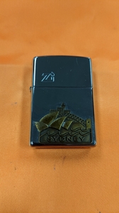 ZI031 中古品　ZIPPOジッポー SYDNEY　1998年製