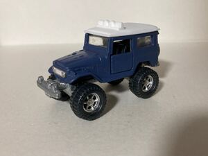 ビッグフット+FJ40V トヨタ ランドクルーザー 窓汚れ品分解.艶消全塗装 1/60 日本製トミカ2 改造品 同梱は同日終了分.木曜迄お支払い厳守