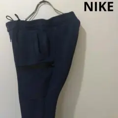 NIKEテックフリー　ナイキ　スウェットパンツ