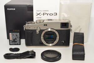 【極上品】 富士フイルム(FUJIFILM) ミラーレス一眼カメラ X-Pro3 DRシルバー 防塵防滴耐低温 FX-X-PRO3ーDS　＃7787