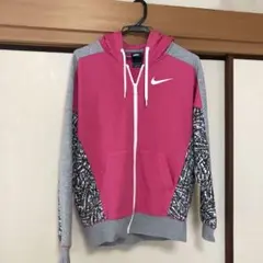 Nike ピンク ジップアップパーカー M