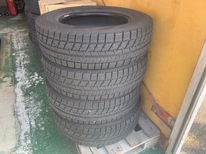 ライズ　ロッキーなどに！195／70R15　92Q　４本SET　基本送料無料！　ブリヂストン　ブリザックVRX　即納します。