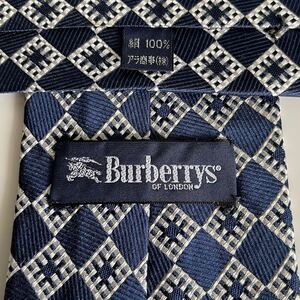 BURBERRY LONDON (バーバリーロンドン)紺四角チェックワンポイントホースロゴネクタイ