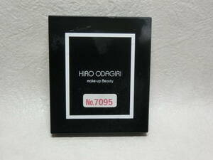 【№7095-ケ6006】中古品：HIRO ODAGIRI スプリング 2018年 4月号 4色クリームパレット 