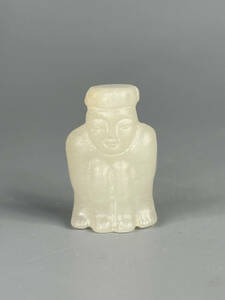 中国美術　古玉製　白玉　和田　人形　根付　置物　縁起物　古玩　骨董　飾物　Z0525-８