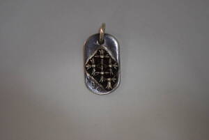 CHROME HEARTS(クロムハーツ)RAISED DOGTAG レイズドドッグタグ チャーム シルバーネックレストップ