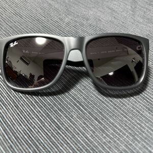 美品☆レイバン☆Ray-Ban ☆マットブラック ☆艶消し 