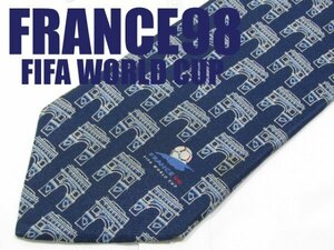 NA 189 【FIFA】 フランス FRANCE 98 フィファ ワールドカップ FIFA WORLD CUP ネクタイ 紺色系 サッカー 凱旋門 ワンポイント プリント