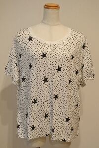 ZARA ザラ Tシャツ カットソー 半袖 Mサイズ スター柄 白ｘ黒 ymdnrk a201h0702