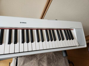 ヤマハ YAMAHA 電子キーボード piaggero ホワイト NP-12WH