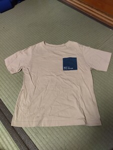 GU　ジーユー　 Tシャツ　140サイズ　キッズ　複数落札同梱同送可　