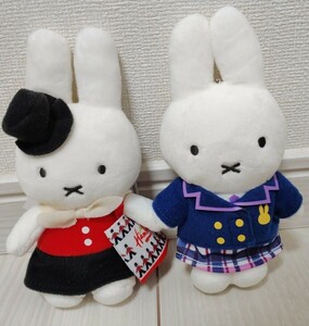 ミッフィー　マスコット　ハムリーズ　制服　キーホルダー　ぬいぐるみ　Miffy　セキグチ　ミッフィースタイル　Hamleys × miffy