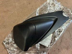 Aprilia リアシートカウル 85883700XN6 未使用　純正　RSV4 1000 APRC R ABS