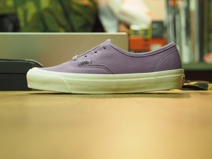 Vans VAULT OG AUTHENTIC LX OG ”ORCHID MIST” 24.5センチ バンズ ヌバック オーセンティック