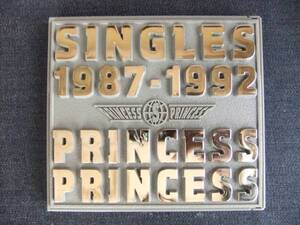 CDアルバム-4　　　プリンセス プリンセス　SINGLES 1987-1992 　PRINCESS PRINCESS　　　歌手　音楽　ガールズロックバンド