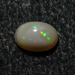 【特価品】天然ブラックオパール クリスタル系 ルース 約0.9ct ライトニングリッジ産 品番:2212191