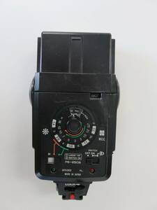 【完動品、ジャンク】１眼レフ　フィルムカメラ用 オート ストロボ National PE-250S