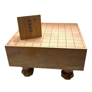 【F1769】現状品 将棋盤 将棋駒 セット 御将棋駒 へそ有 将棋用品 ボードゲーム