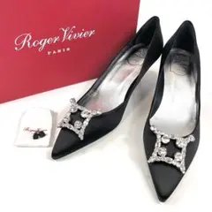 【新品・未使用品】ロジェヴィヴィエ Roger Vivier パンプス　ビジュー