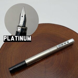 PLATINUM 万年筆 ジャンク 状態不明 筆記具 筆記用具 文具 ペン プラチナ万年筆 プラチナ萬年筆 老舗 アンティーク レトロ 【ラa1566】