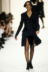 CHANEL AW1991 ランウェイ着 カットアウト ニットスカート 91AW ビンテージ アーカイブ 38 シャネル 2412054