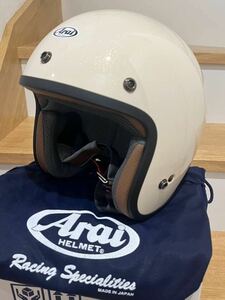 アライ Arai クラシックMOD パイロットホワイト 極上 美品 女性が数回使用のみ 55,56cm Sサイズ 2022年製造 ジェットヘルメット 白系