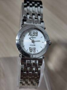 美品　稼動品 SEIKO EXCELLINE エクセリーヌ 10P 自然　ダイヤ