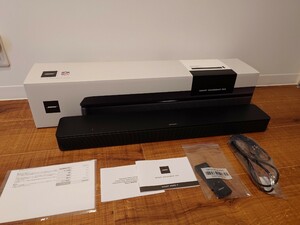 中古美品です。ワンオーナー。国内正規品　BOSE　サウンドバー Smart Soundbar 300 ブラック　付属品完備