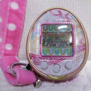 ☆たまごっち ＴＡＭＡＧＯＴＣＨＩ ４Ｕ（アイカツ Ver）カラー表示　首掛けストラップ付き☆中古品