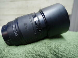 M10367 レンズ for MINOLTA SIGMA UC APO 70-210mm 1:4-5.6 φ52 レンズフード付 カビ発生MADE IN JAPAN現状動作チェックなしサイズ60 0602