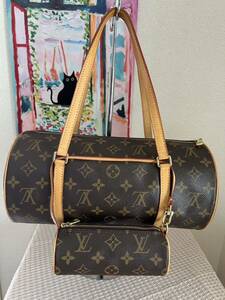 ルイヴィトン LOUIS VUITTON パピヨン30 ハンドバッグ モノグラム M51385